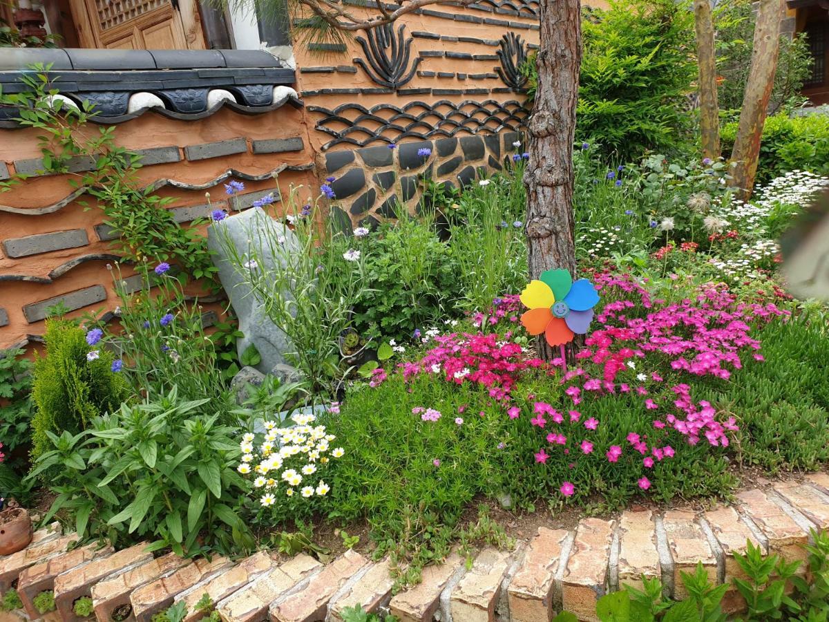 Hanok Dream Jeonju Exterior photo